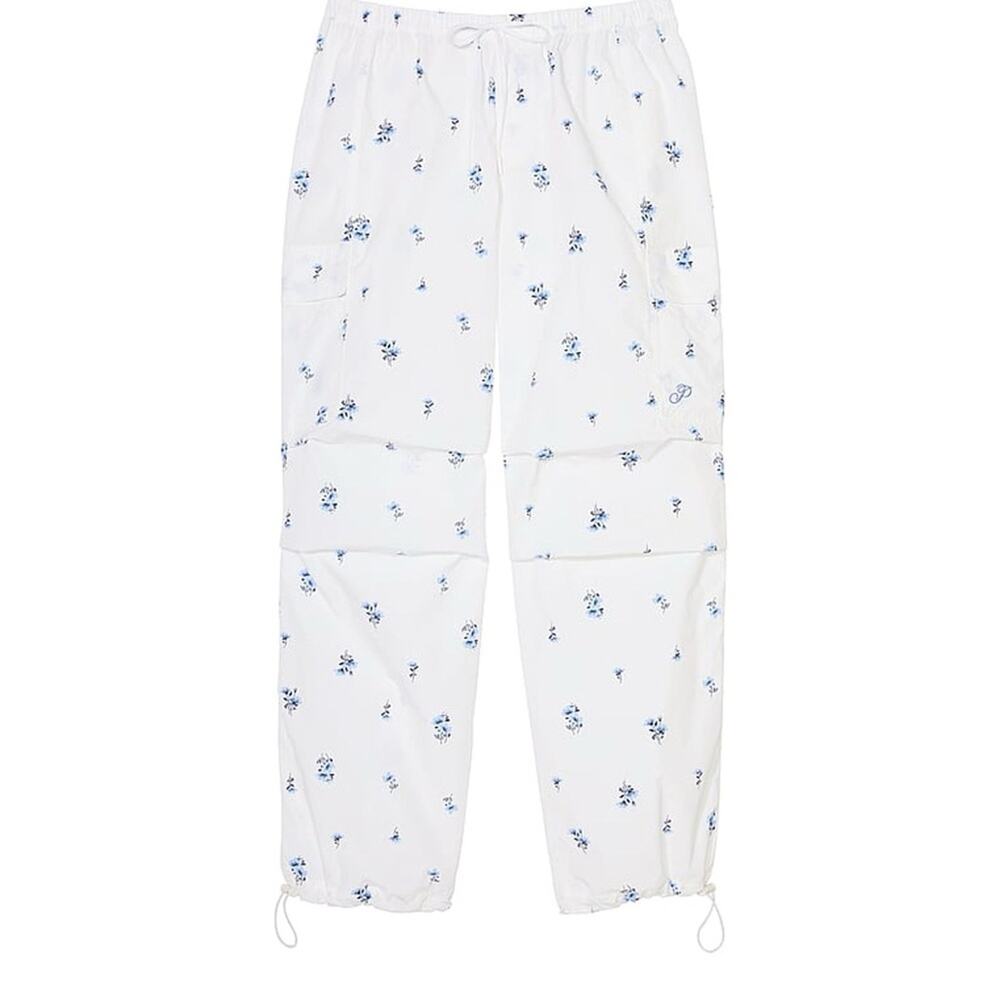 Victoria’s Secret Pink Optic White Floral Cargo Pants - Picture 13 of 13